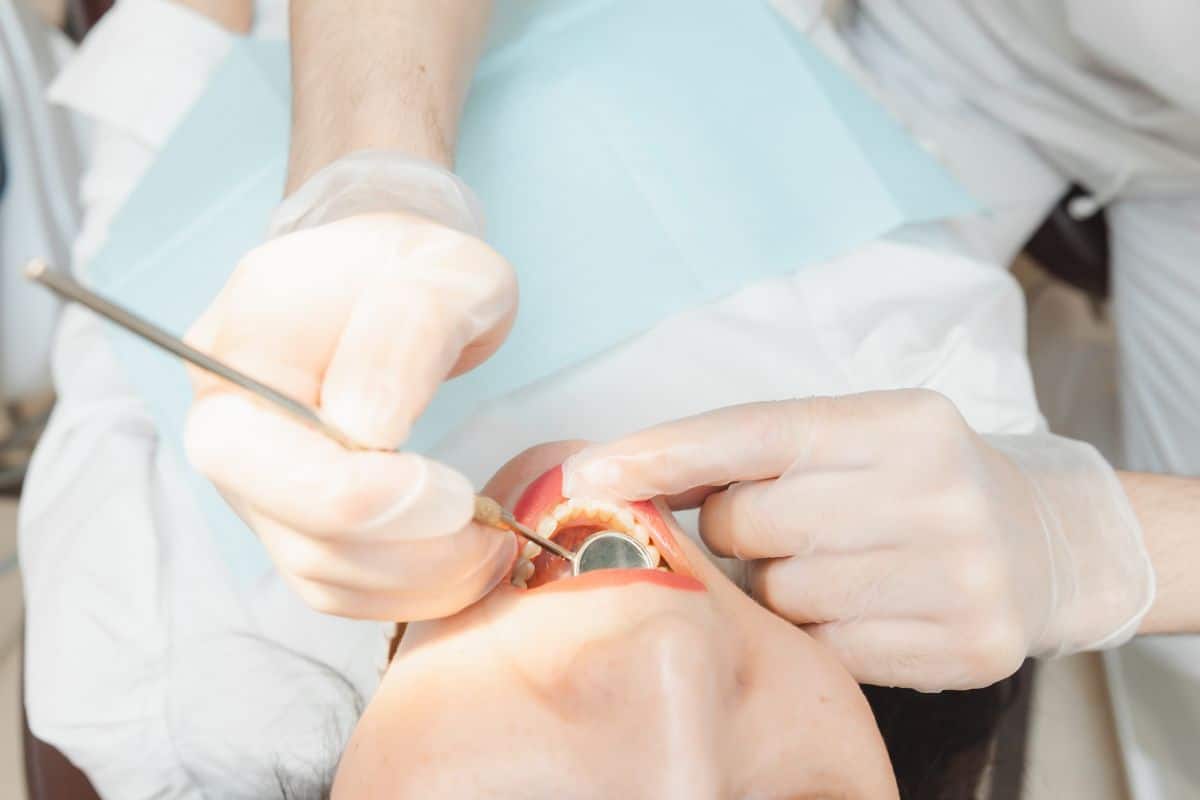 Essential Dental Care Tips for a Bright Smile in Phoenix